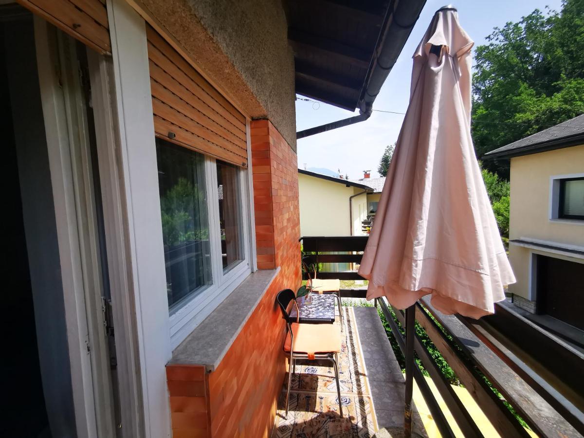 Appartement Rose 8 *